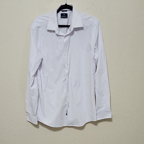 Ben Sherman Other - Ben Sherman White Dress Shirt with Subtle Pattern